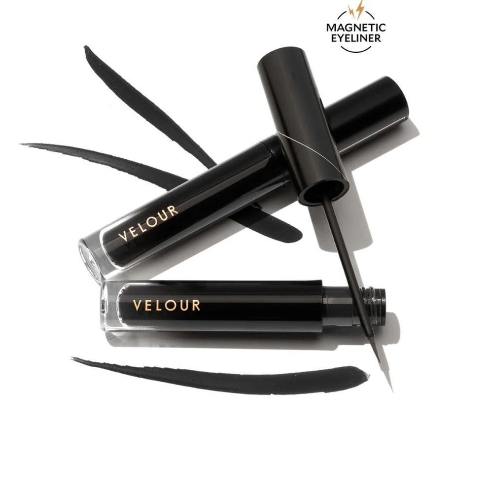 Velour
Lash & Go Liner
Lash Adhesive
3-in-1 Magnetic Eyeliner